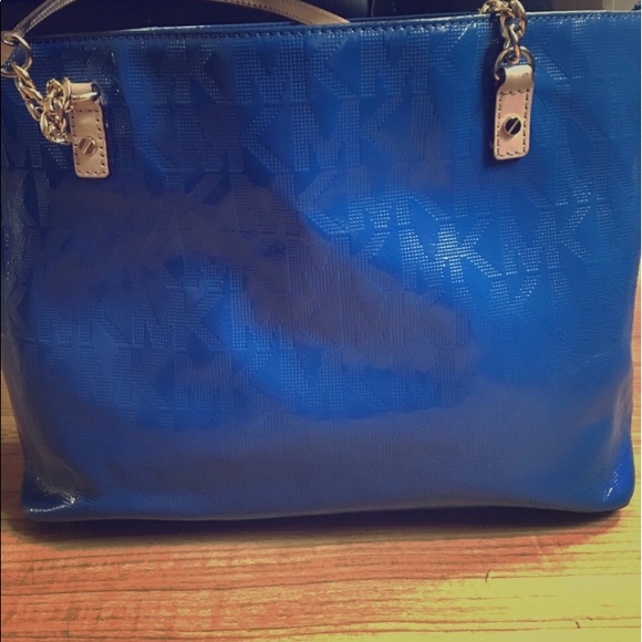 Michael Kors Handbags - MK Tote - AUTHENTIC